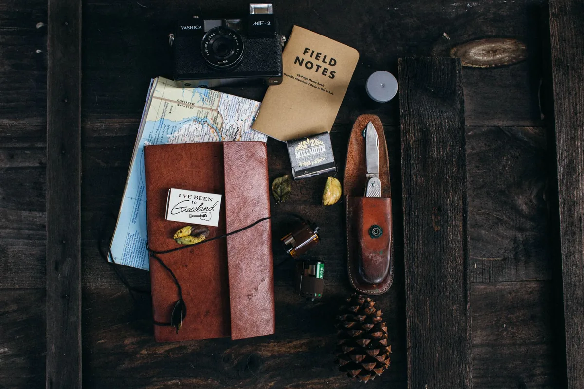 A knife on a leather mat