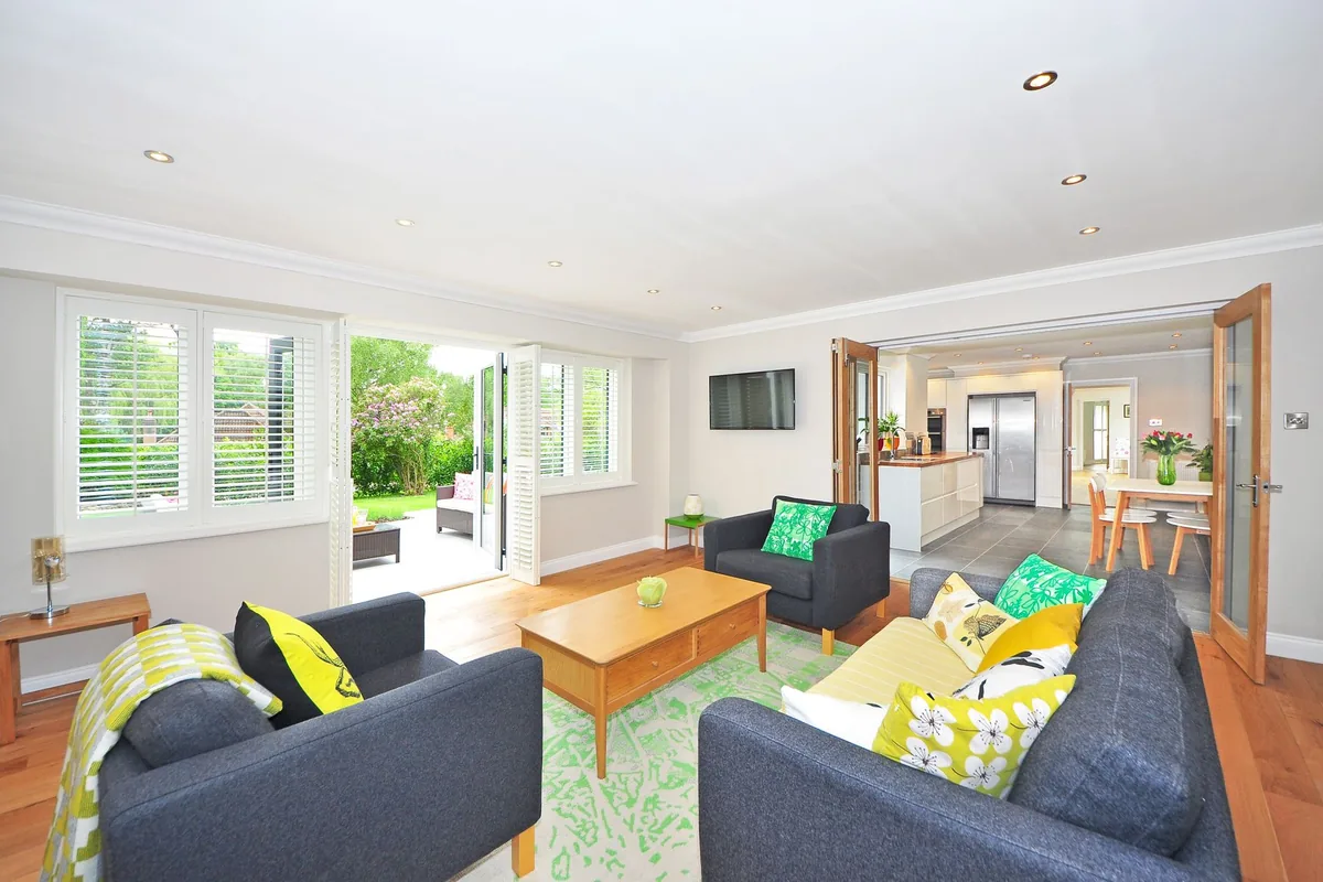 An open plan living kitchen