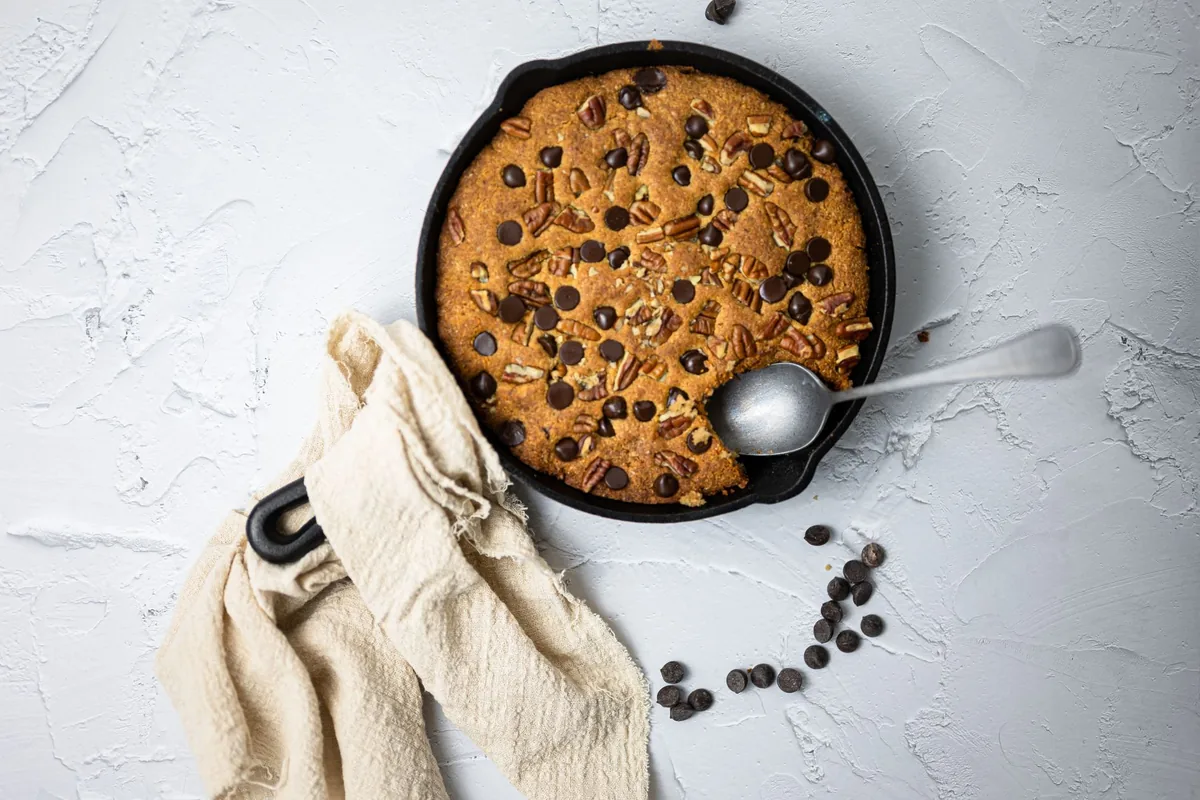 Cornbread in a cast iron pan