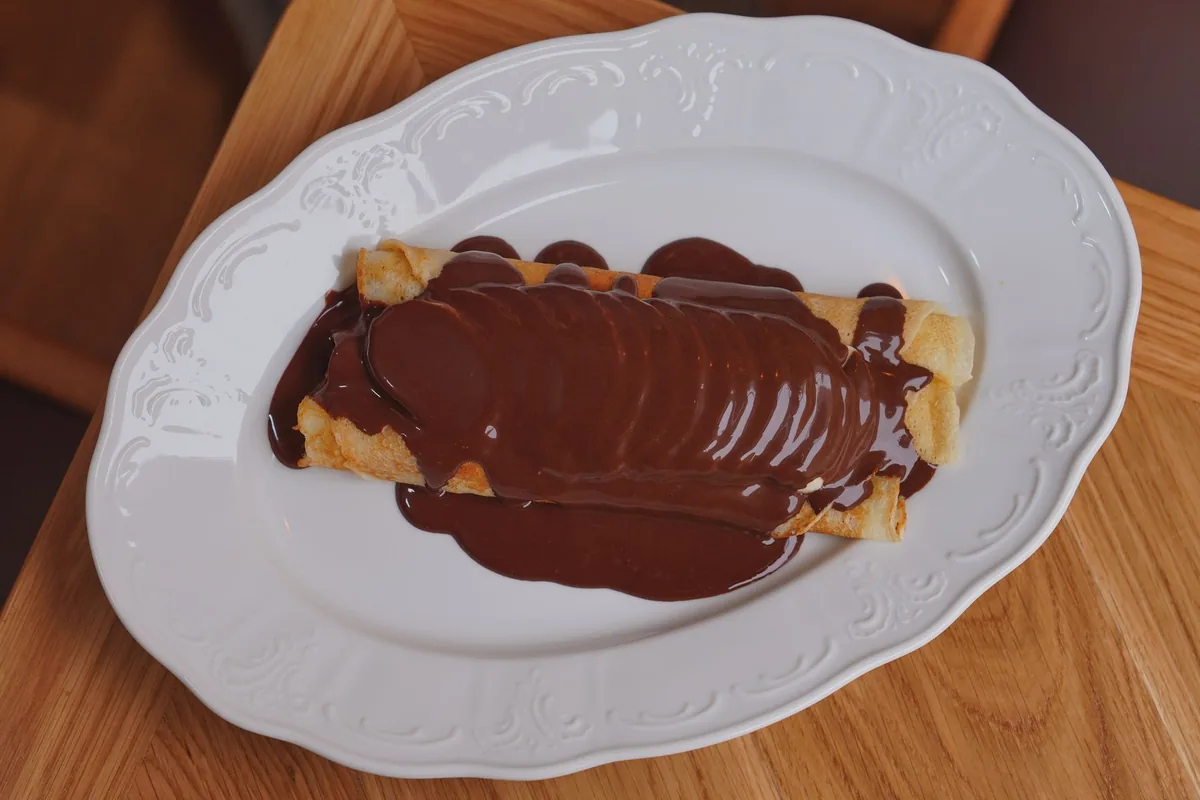 Crepes with chocolate sauce