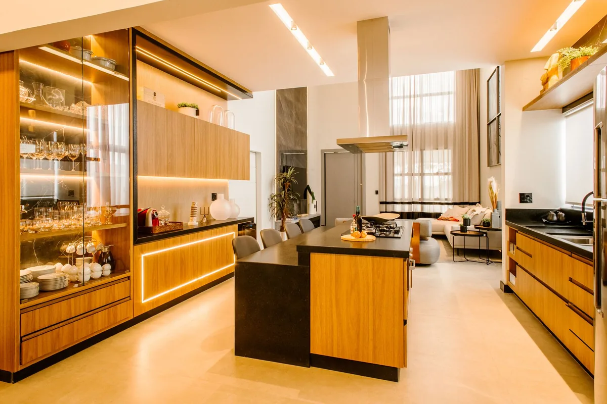 Open plan kitchen and dining area in a modern home