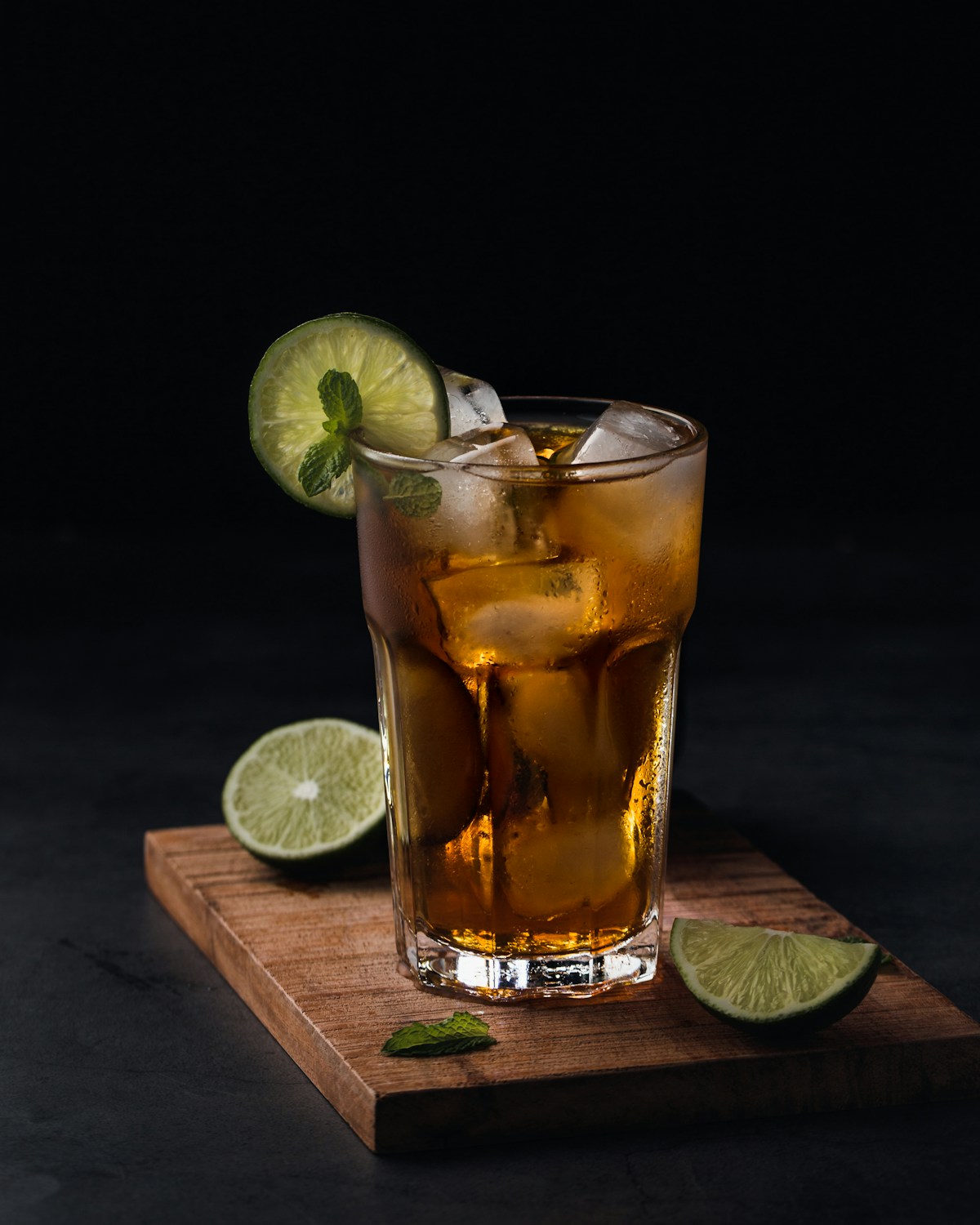 Paisa's Pizza Snapple bottled iced tea