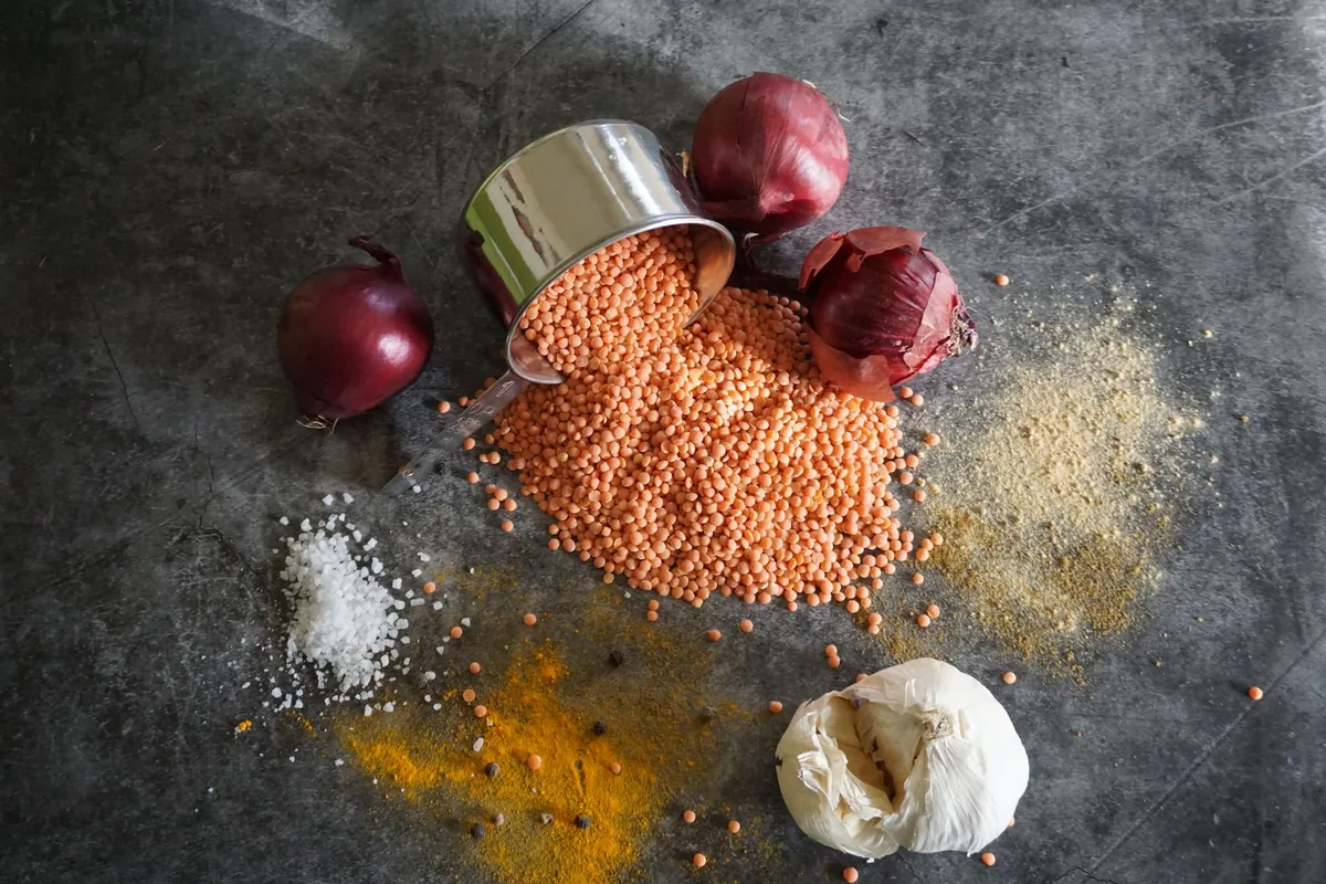 Red lentils with onions, garlic and spices