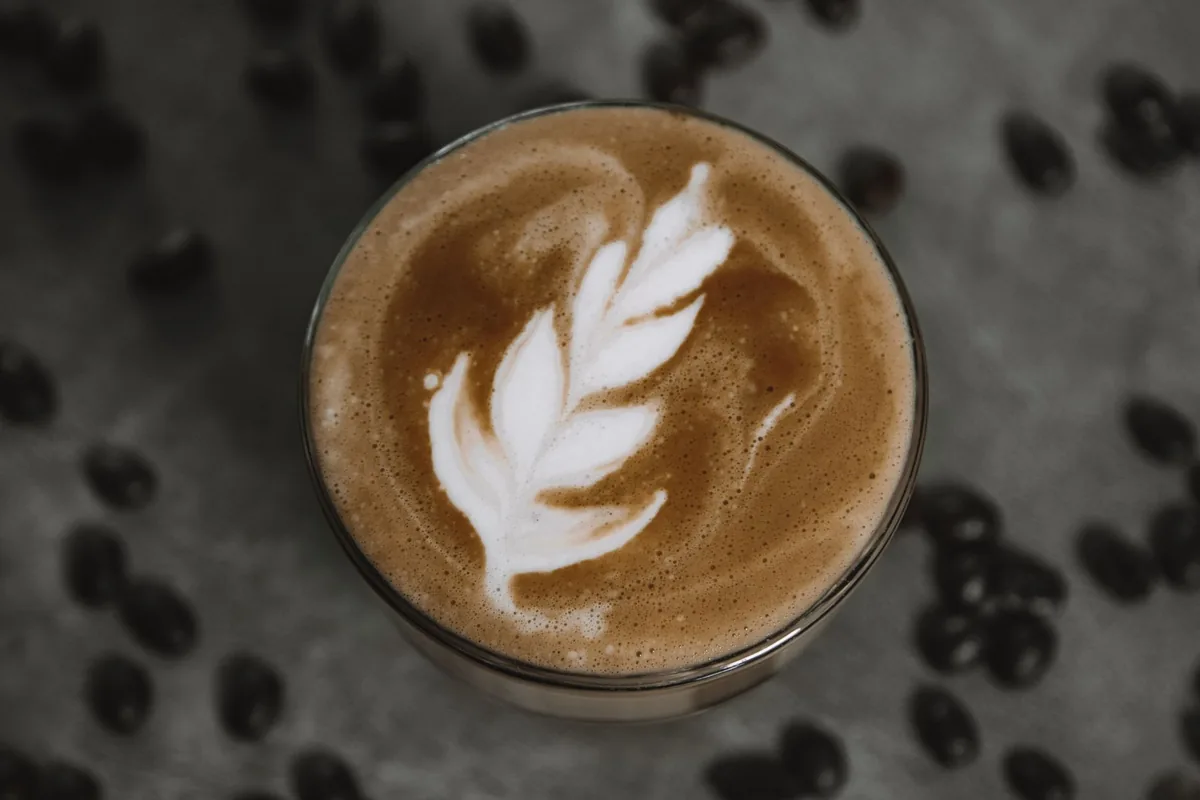 Thick milk foam on a latte