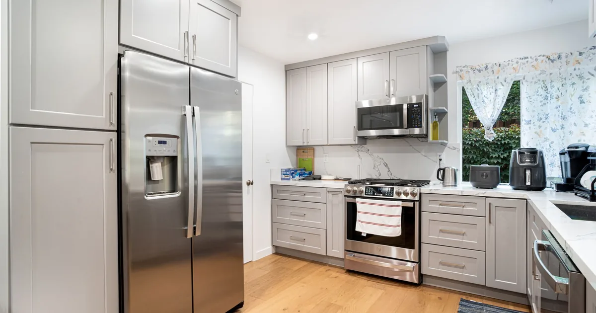 Smart Is a Word, Probe or Wi-Fi on the Best Smart Oven Air Fryer