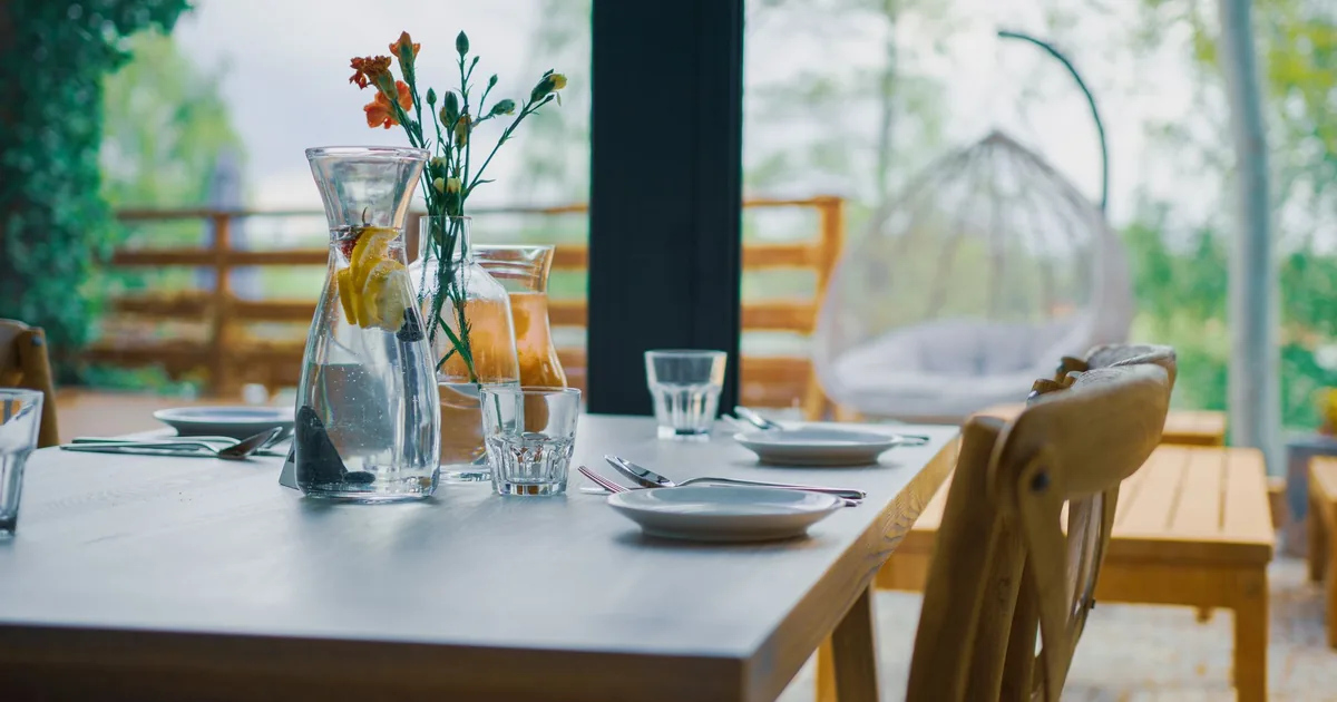 The Best Water Filter Pitcher Glass Is the Jug; Ask About the Lid