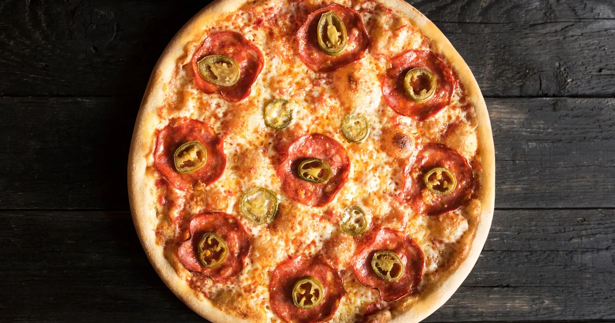 Sbarro Menu with Prices: XL Cheese Pie Undercuts the Large