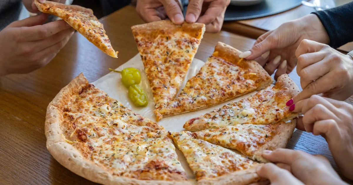 Pizza Hut Menu with Prices: Start With the Bundles